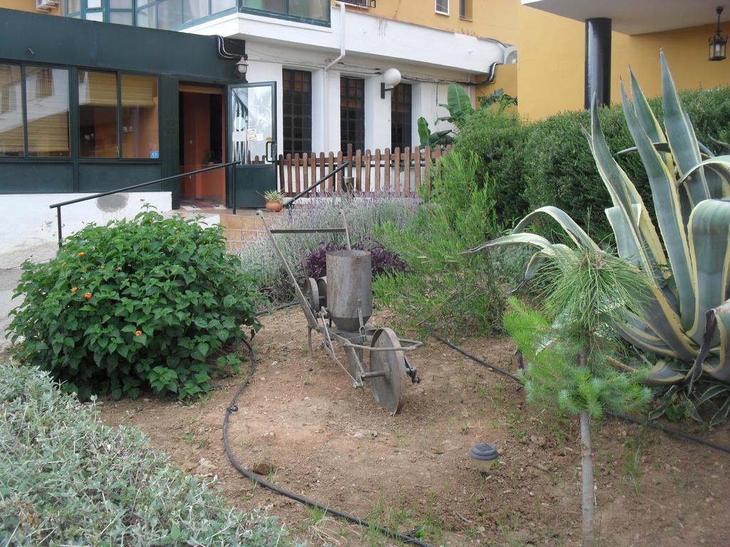Hostal San Luis Almodovar del Rio Exterior photo